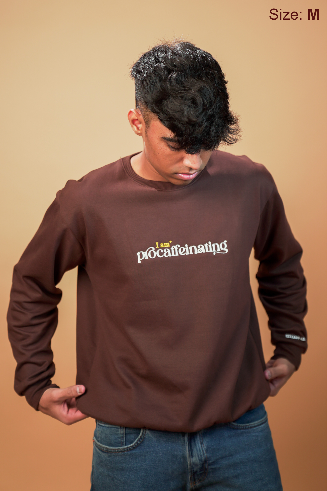 I am Procaffeinating - Regular fit Sweatshirt - Mocha Brown